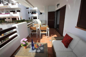 Casa Serena elegante apartamento con balcón y piscina comunitaria, San Juan De Los Terreros